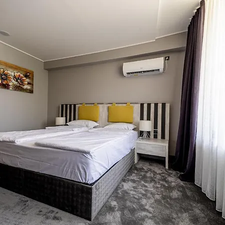 Caesar 2 Hotel